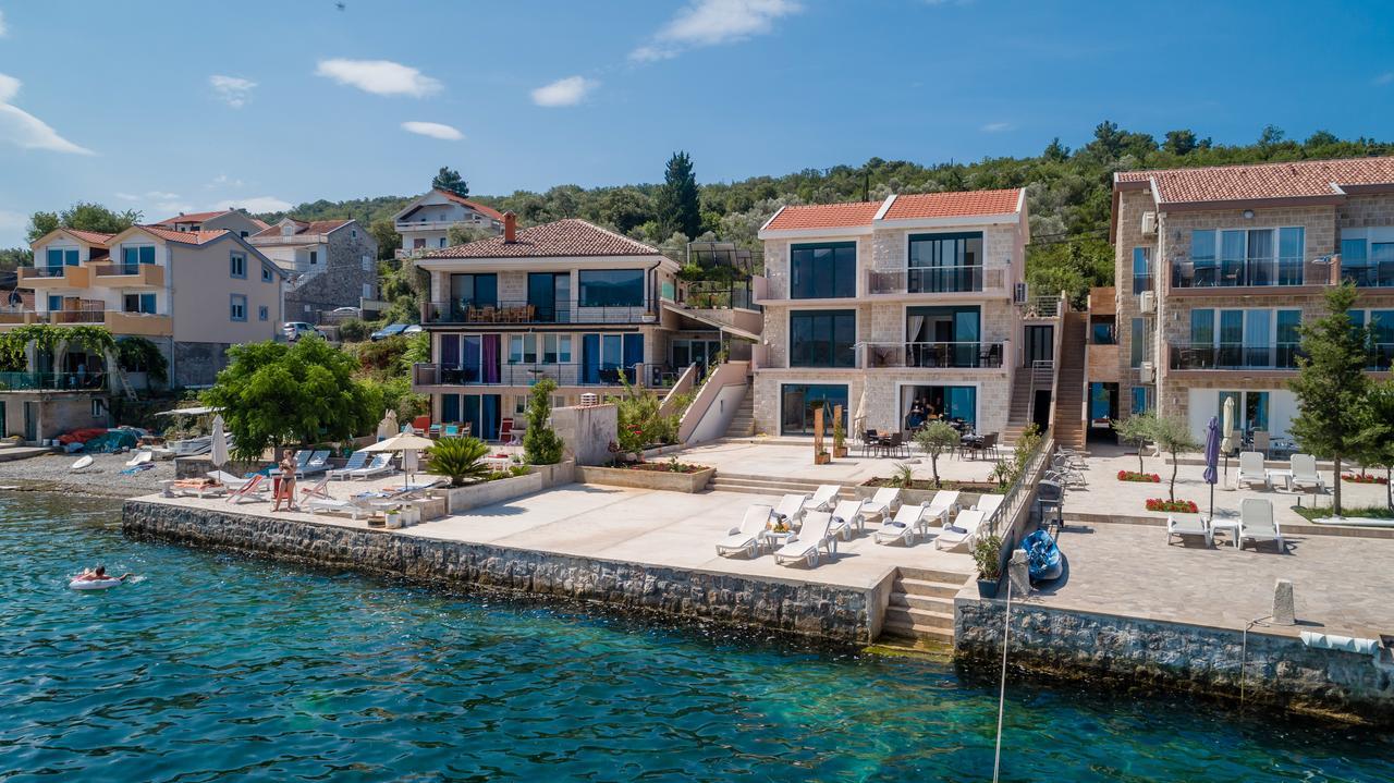 Apartmani Mia Tivat Exteriör bild